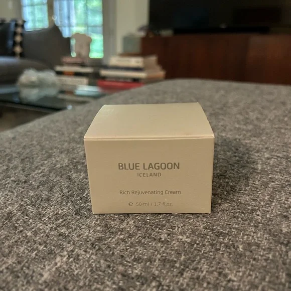 Blue Lagoon Iceland Rich Rejuvenating Cream 1.7 oz NIB - Picture 1 of 5